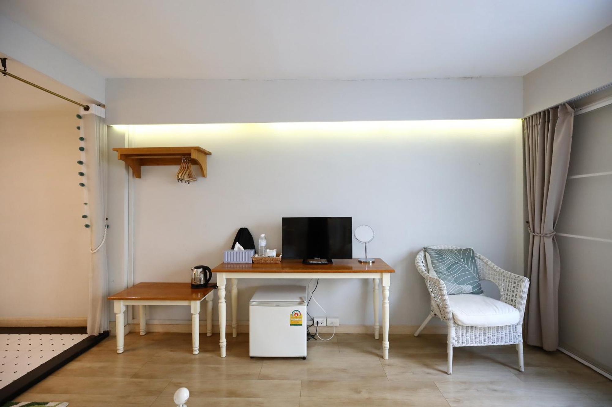 Poshtel Haven Bed & Breakfast Chiang Mai Bagian luar foto
