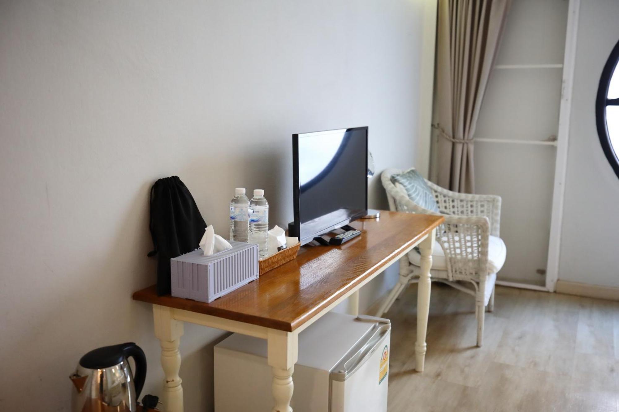 Poshtel Haven Bed & Breakfast Chiang Mai Bagian luar foto