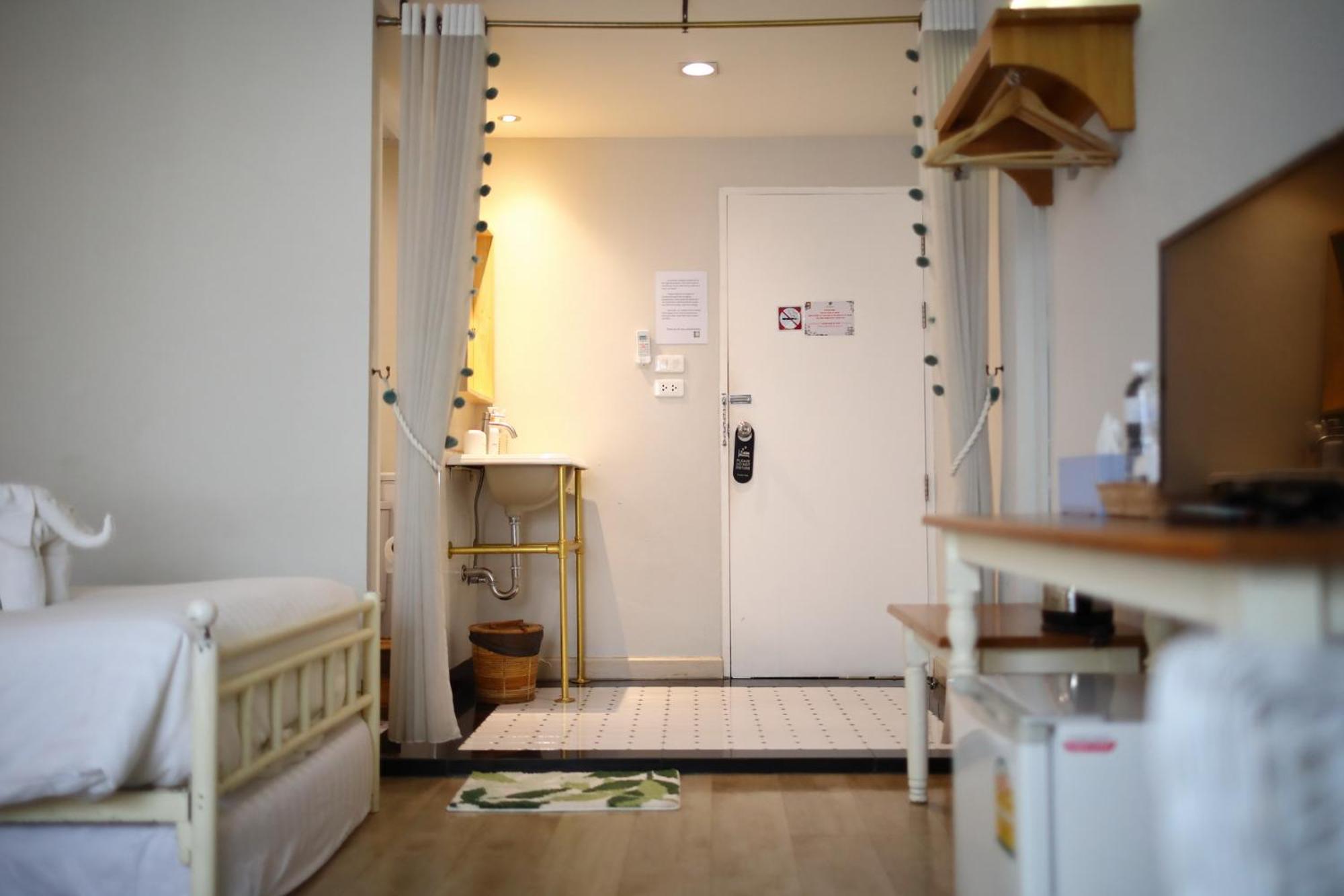 Poshtel Haven Bed & Breakfast Chiang Mai Bagian luar foto