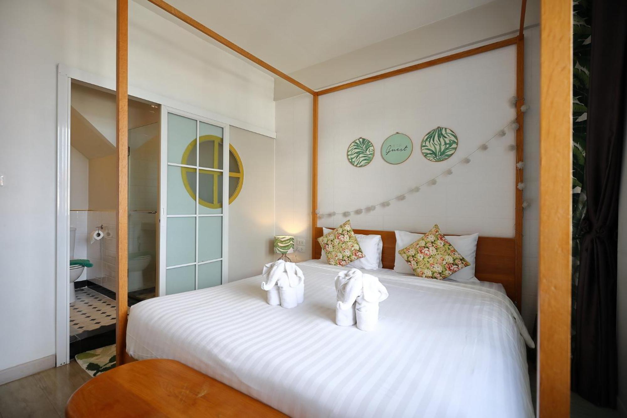 Poshtel Haven Bed & Breakfast Chiang Mai Bagian luar foto