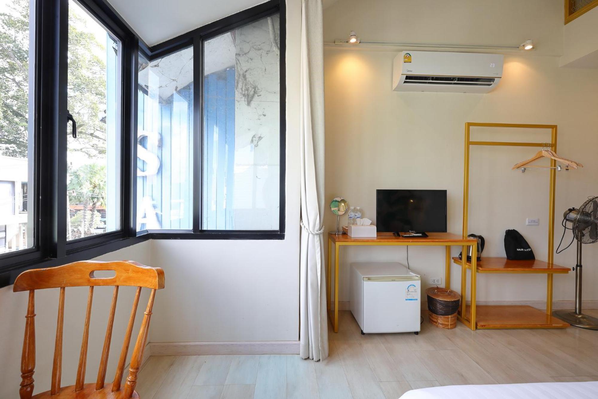 Poshtel Haven Bed & Breakfast Chiang Mai Bagian luar foto